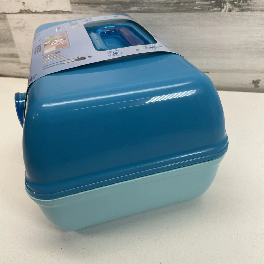 NEW Bluey X Caboodles Makeup Beauty Organizer Kit Carrying Case - 12 Piece‎ Set